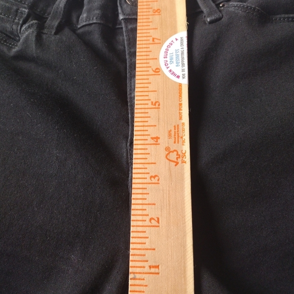 Levi's Signature Jeans Women 28Wx30L Black Denim Mid Rise Skinny Mid Rise Casual - Picture 7 of 8